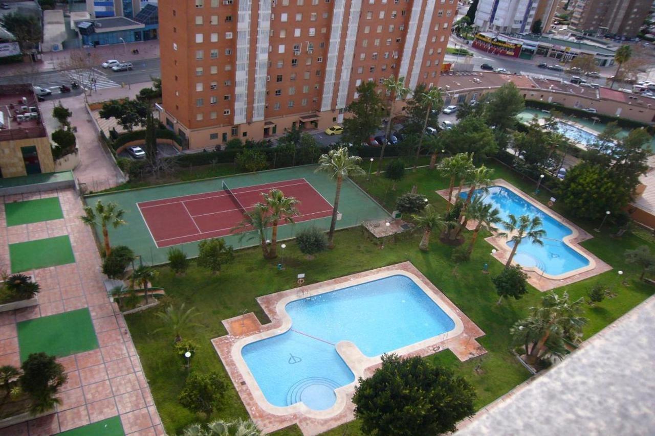 Gemelos 4 Benidorm Luaran gambar