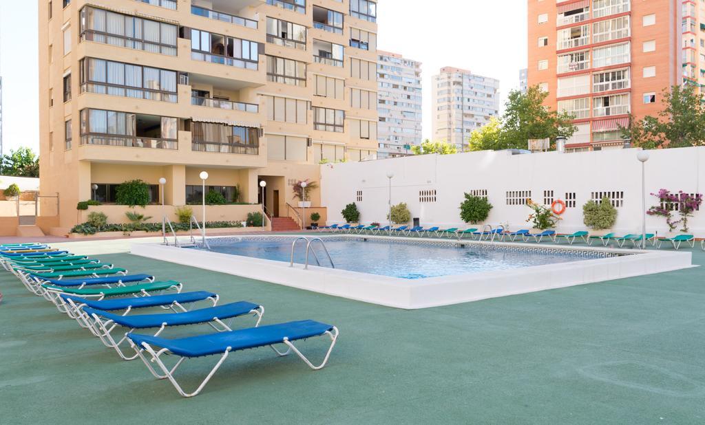 Gemelos 4 Benidorm Luaran gambar